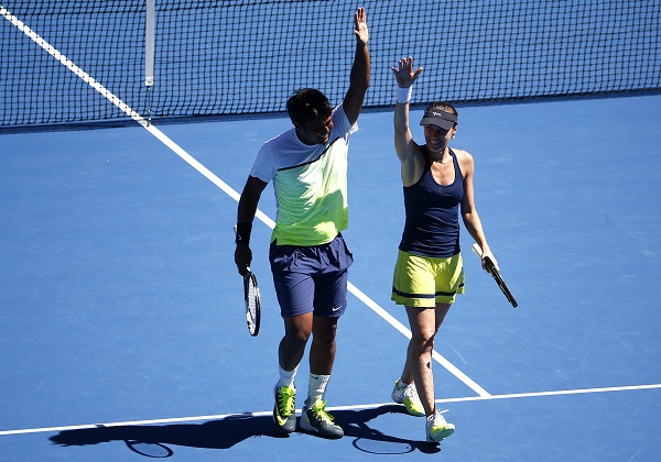 paes-y-hingis.jpg