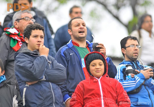 hinchas-rampla.jpg