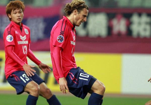 forlan.jpg