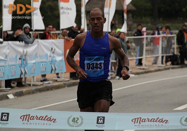 aguelmis-rojas-maraton.jpg