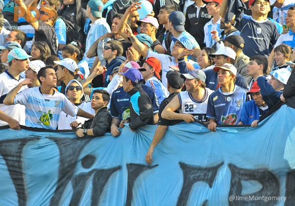 hinchada-cerro.jpg