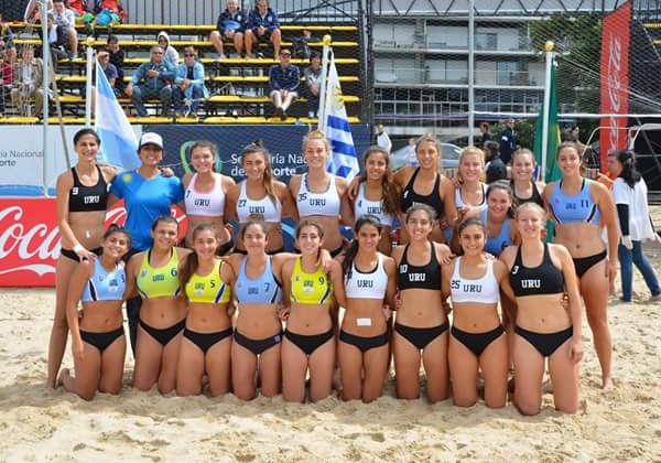 seleccion-fem-beach-handball.jpg