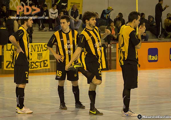 penarol-futsal.jpg