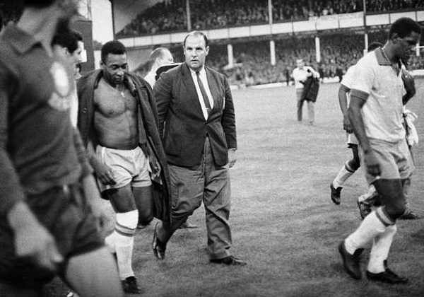 pele-eusebio.jpg
